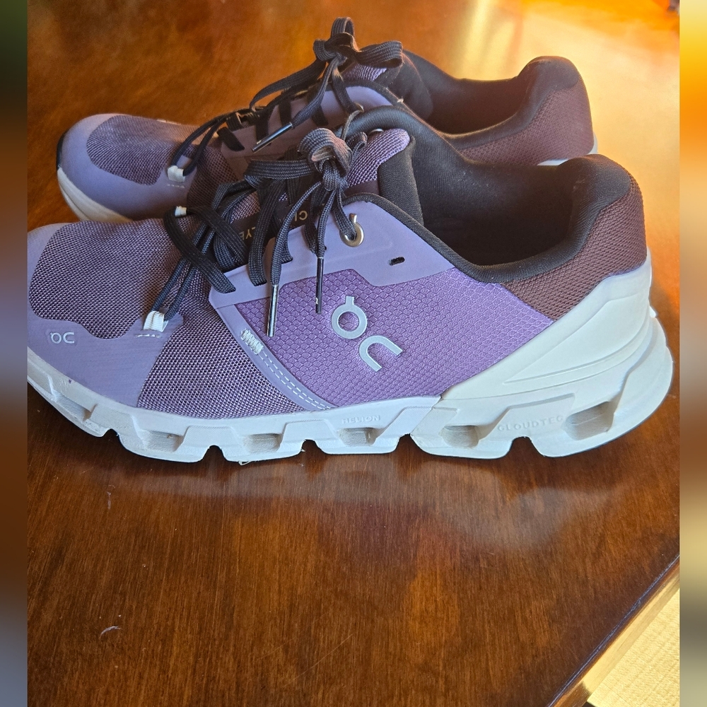 On Running  Sneakers
